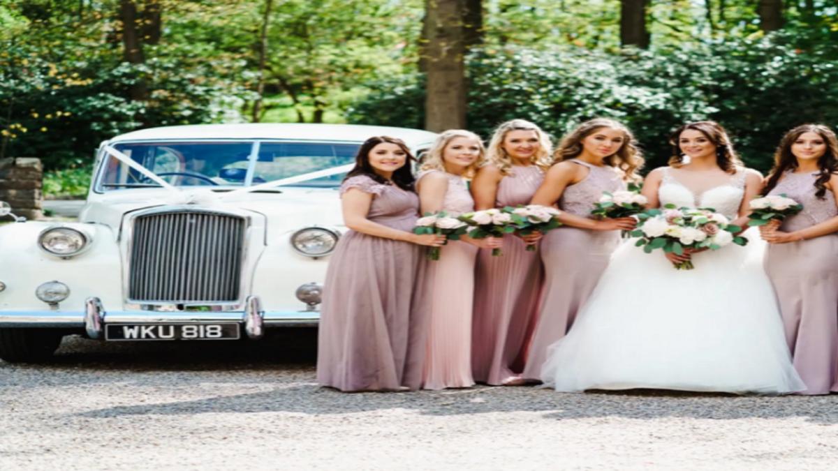Bridesmaids wedding car photo