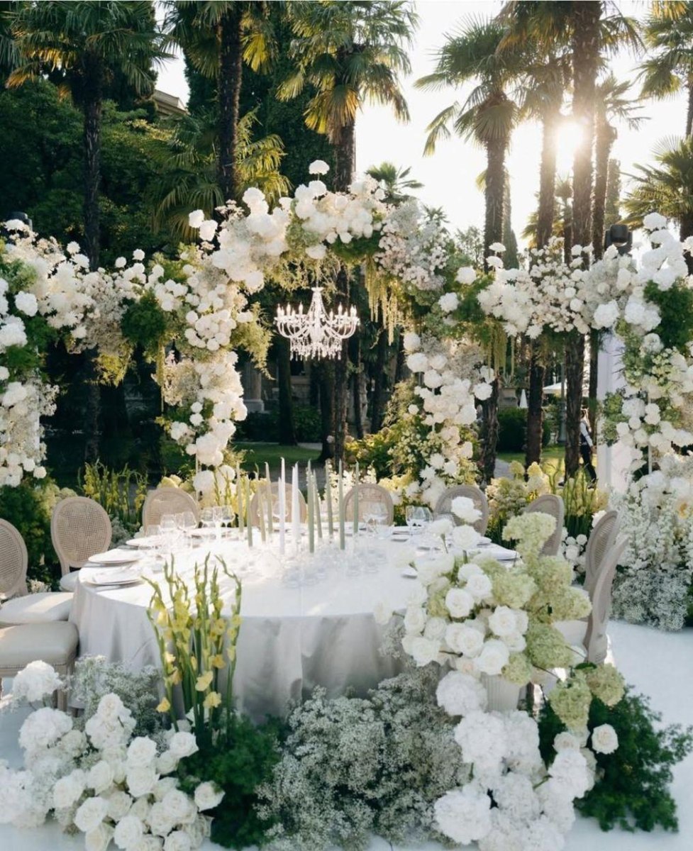 Classic white backyard wedding decor
