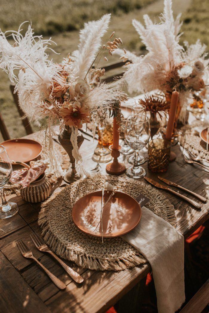 Earthy bohemian wedding color palette