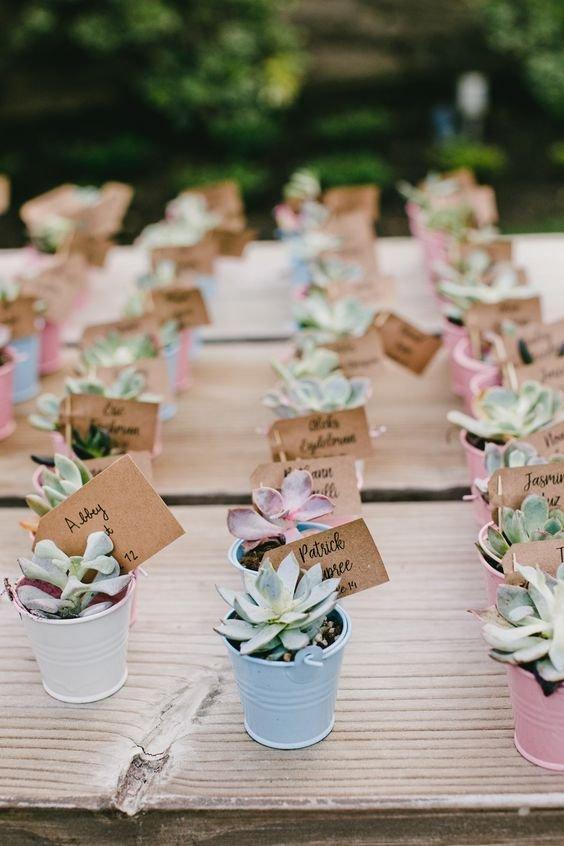 Garden wedding guest favors