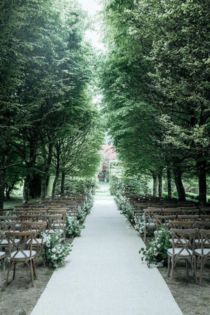 long aisle small wedding ceremony