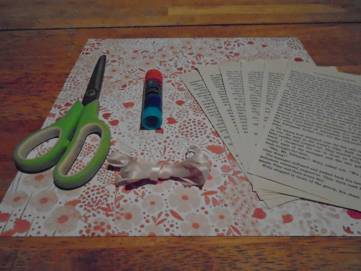 How to Make a Book Page Cone Step by Step