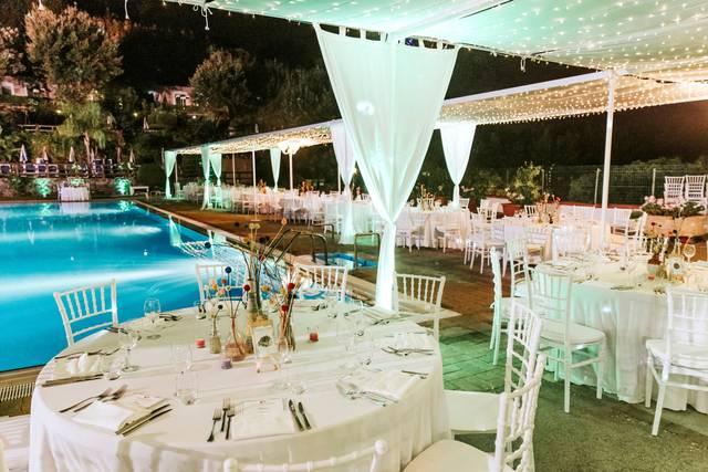 Poolside summer wedding reception