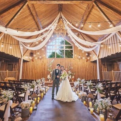 Rustic barn wedding decorations