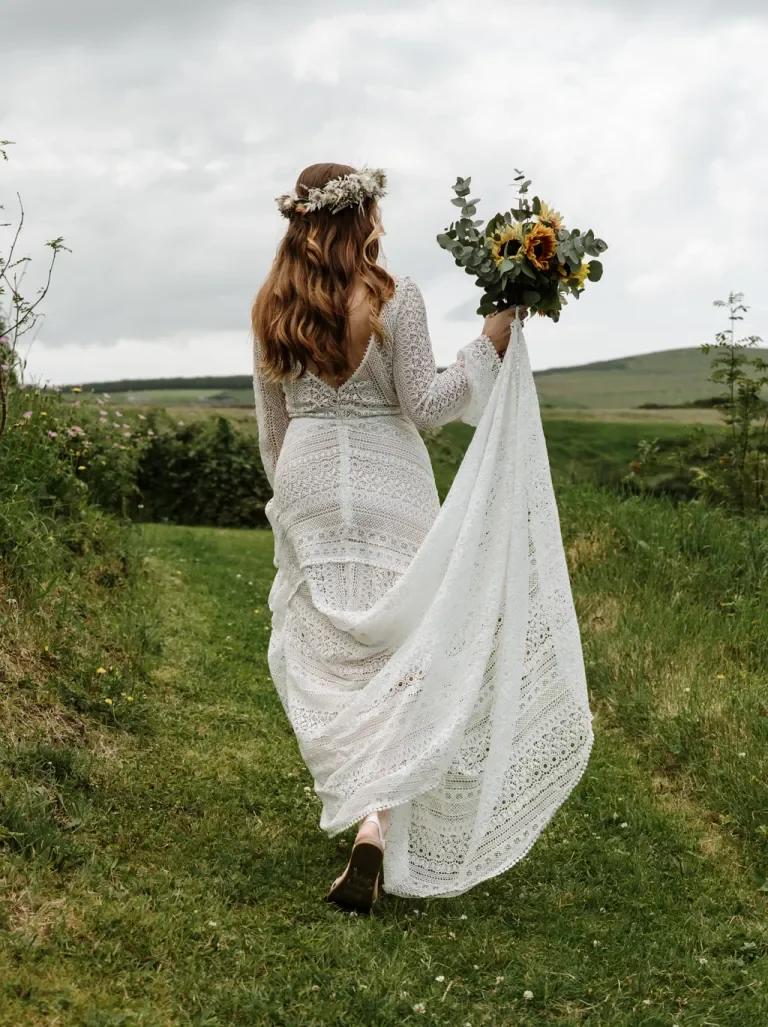 Rustic bridal dress style