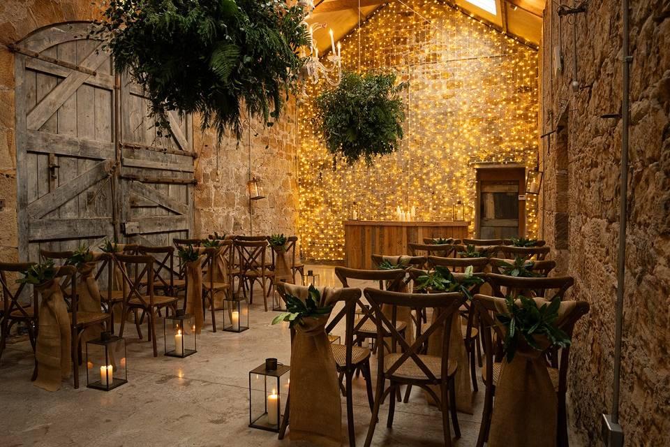Rustic small wedding decor
