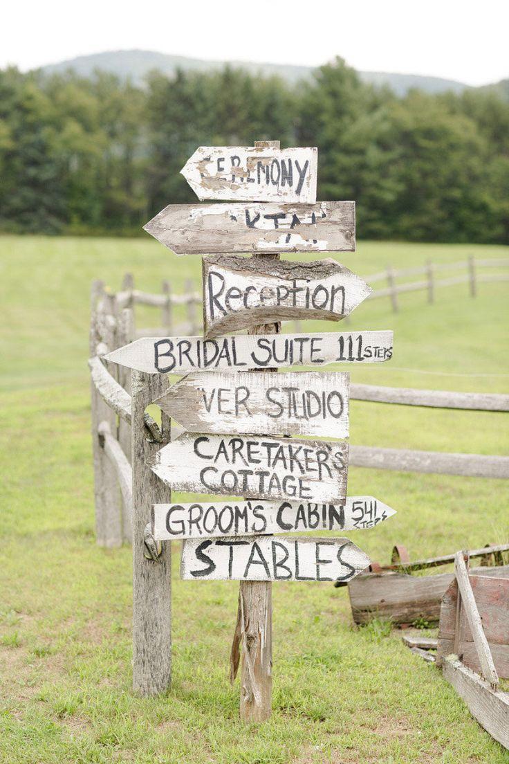 Vintage wooden wedding signage