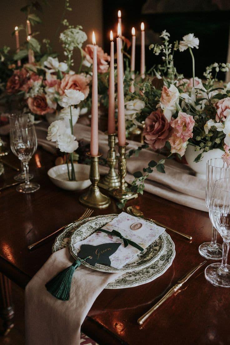 Vintage small wedding style